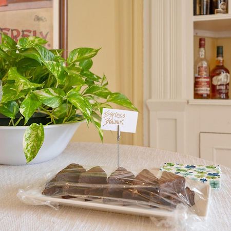 Brook Farm Inn Ленокс Екстер'єр фото