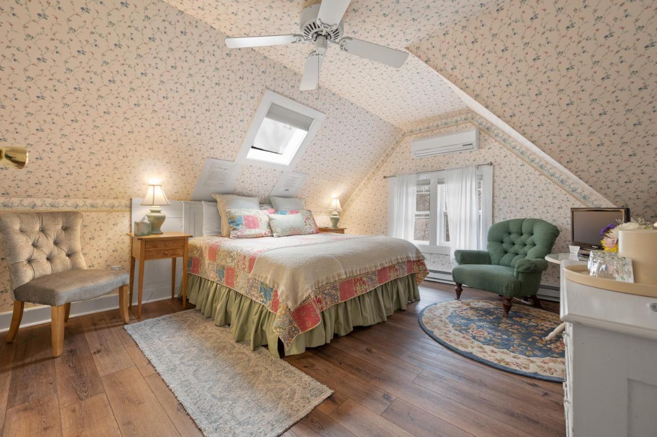 Brook Farm Inn Ленокс Екстер'єр фото