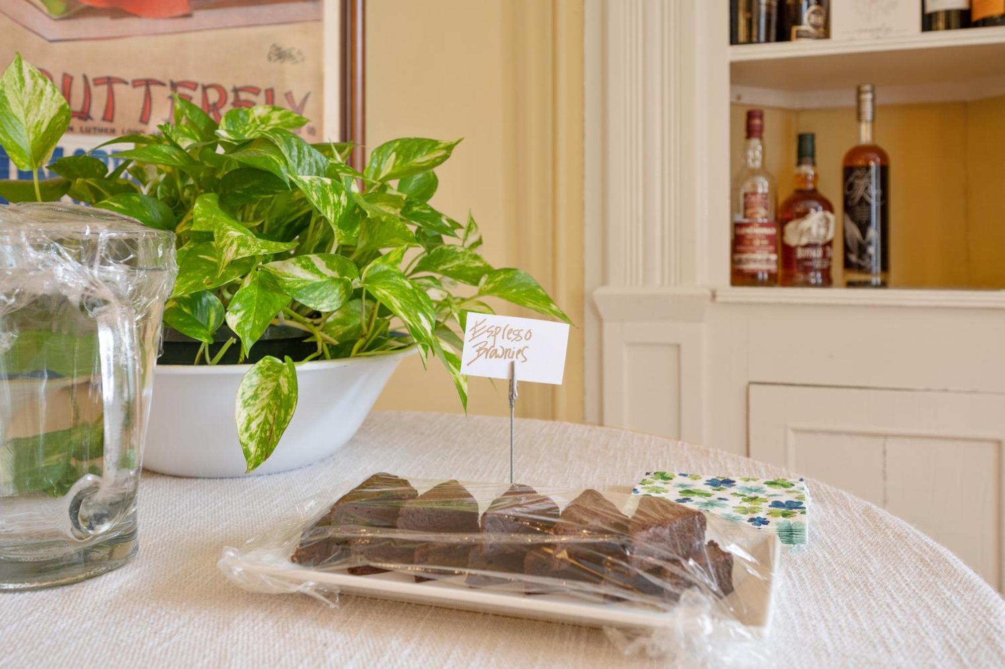 Brook Farm Inn Ленокс Екстер'єр фото