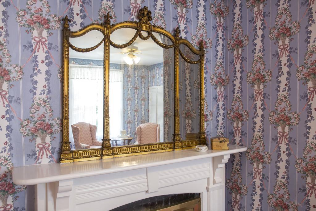 Brook Farm Inn Ленокс Екстер'єр фото