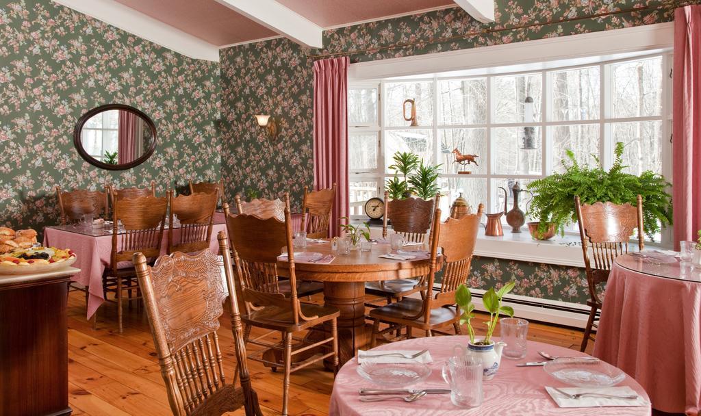 Brook Farm Inn Ленокс Екстер'єр фото